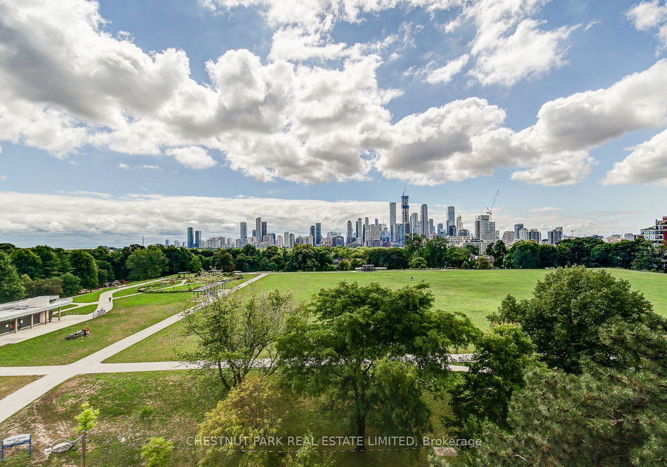 10-avoca-avenue-toronto-ontario-c12366606