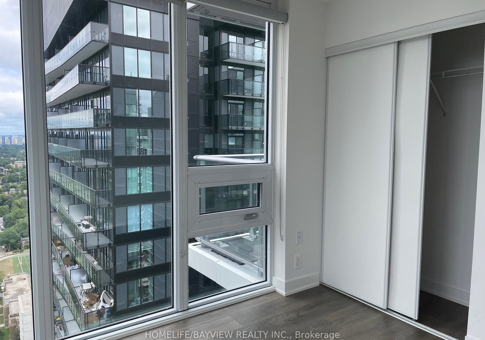 99-broadway-avenue-toronto-ontario-c12366616