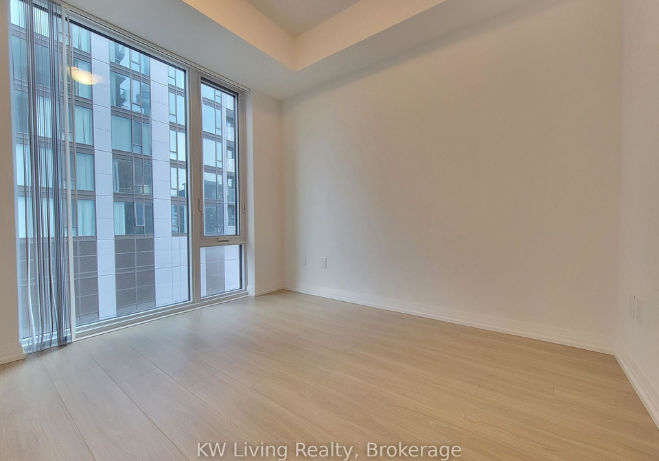 8-widmer-street-toronto-ontario-c12366646