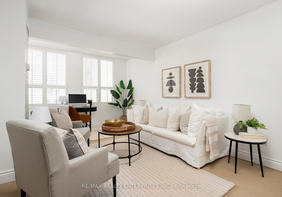 25-grenville-street-toronto-ontario-c12366680