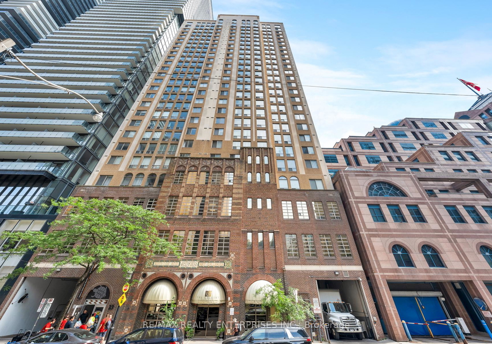 25-grenville-street-toronto-ontario-c12366680