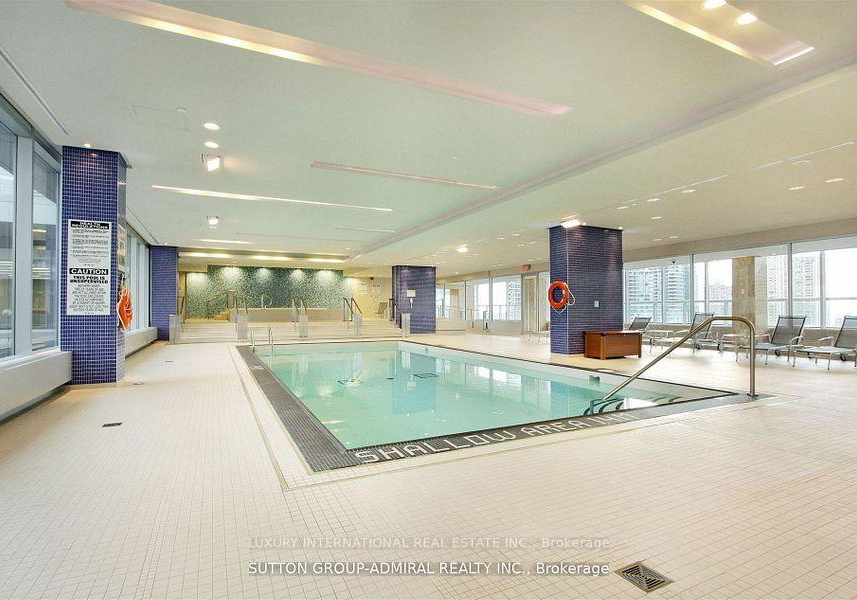 55-bremner-boulevard-toronto-ontario-c12366724