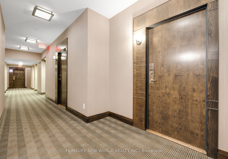 33-bay-street-toronto-ontario-c12366840