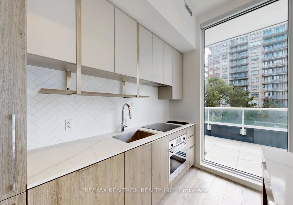 15-holmes-avenue-north-york-ontario-c12367028