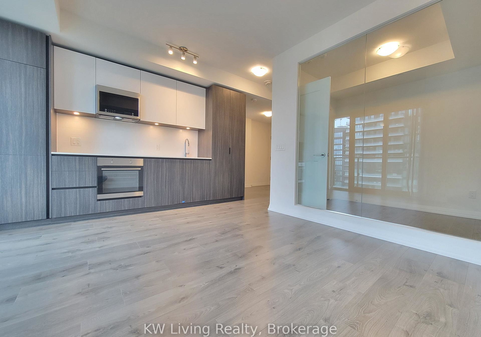 8-widmer-street-toronto-ontario-c12367153
