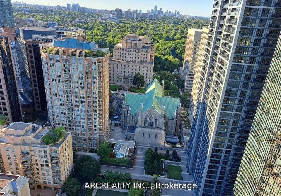 101-charles-street-e-toronto-ontario-c12367222