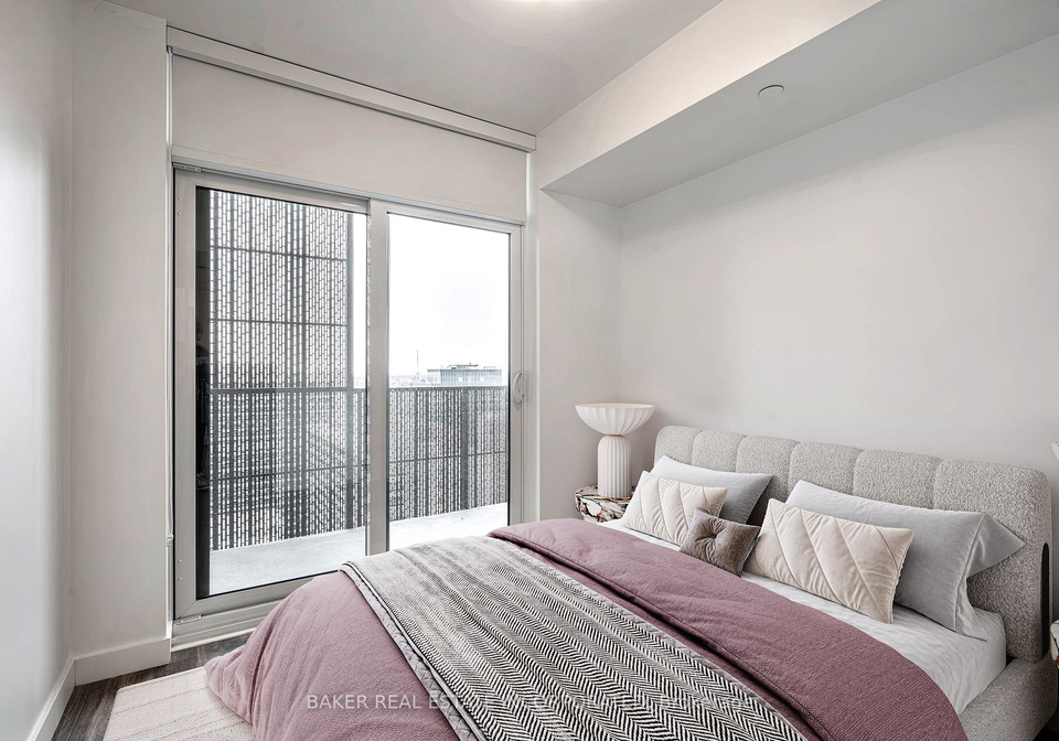 15-roehampton-avenue-toronto-ontario-c12367379