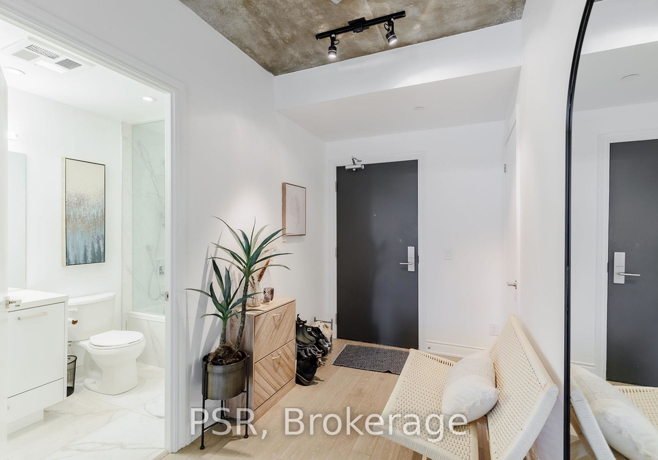 608-richmond-street-w-toronto-ontario-c12367407