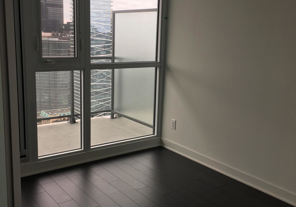 290-adelaide-street-w-toronto-ontario-c12367441