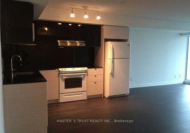 72-esther-shiner-boulevard-north-york-ontario-c12367926
