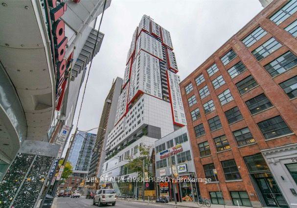 318-richmond-street-w-toronto-ontario-c12368199