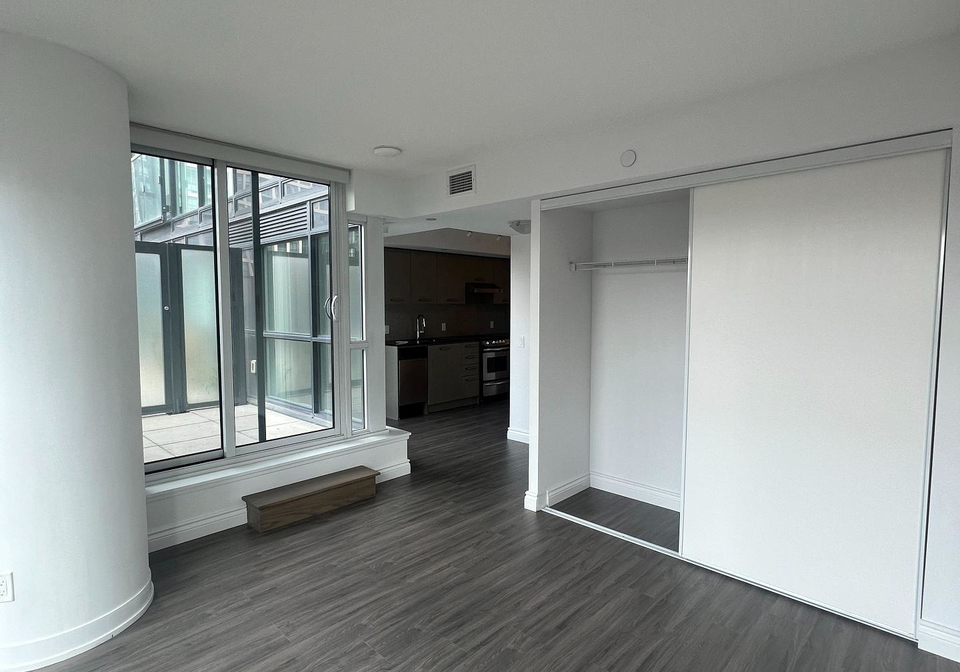 87-peter-street-toronto-ontario-c12368352