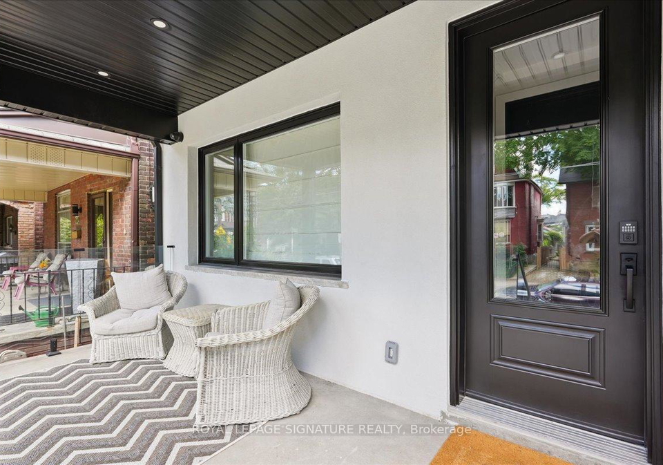 647-shaw-street-toronto-ontario-c12368625