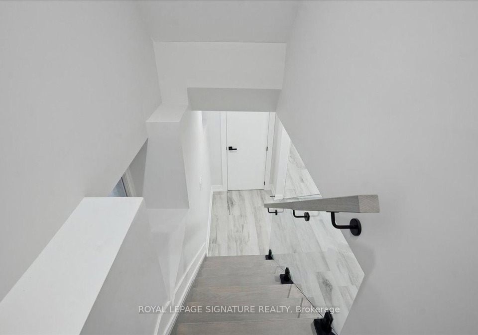 647-shaw-street-toronto-ontario-c12368625
