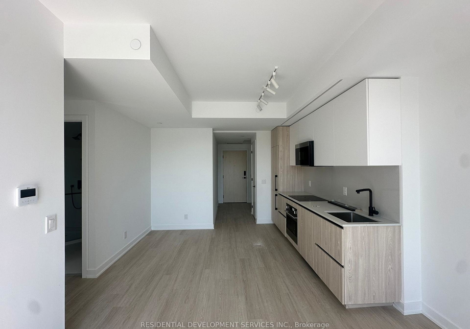 699-sheppard-avenue-e-north-york-ontario-c12368849