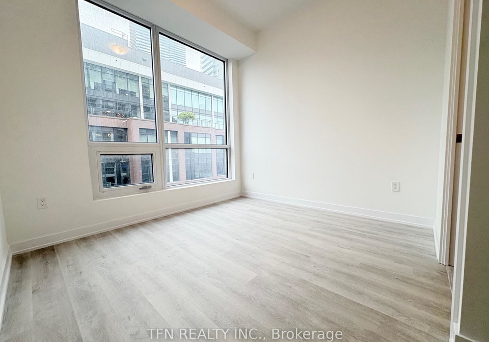 15-richardson-street-toronto-ontario-c12369056