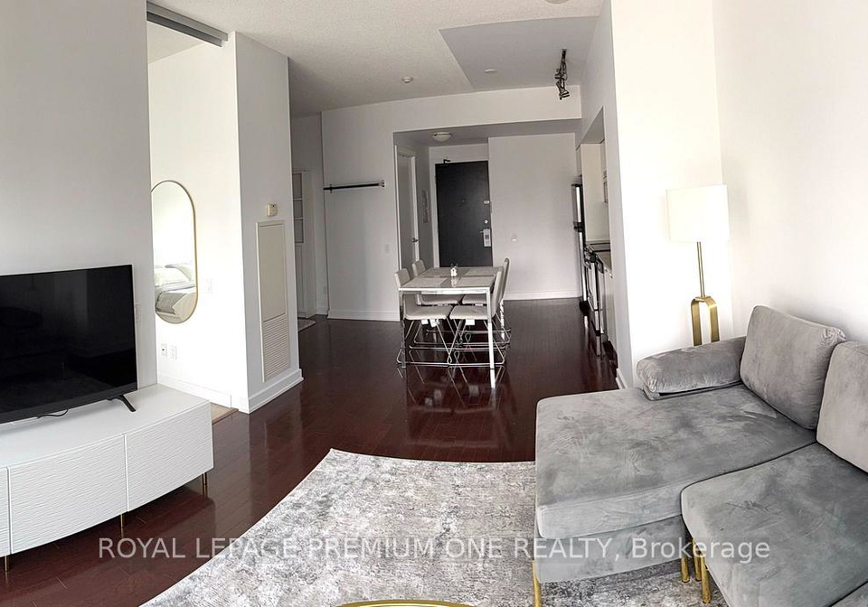33-charles-street-e-toronto-ontario-c12369130