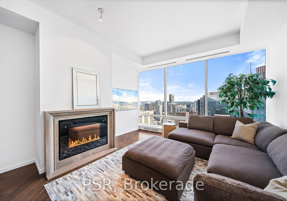 180-university-avenue-toronto-ontario-c12369276