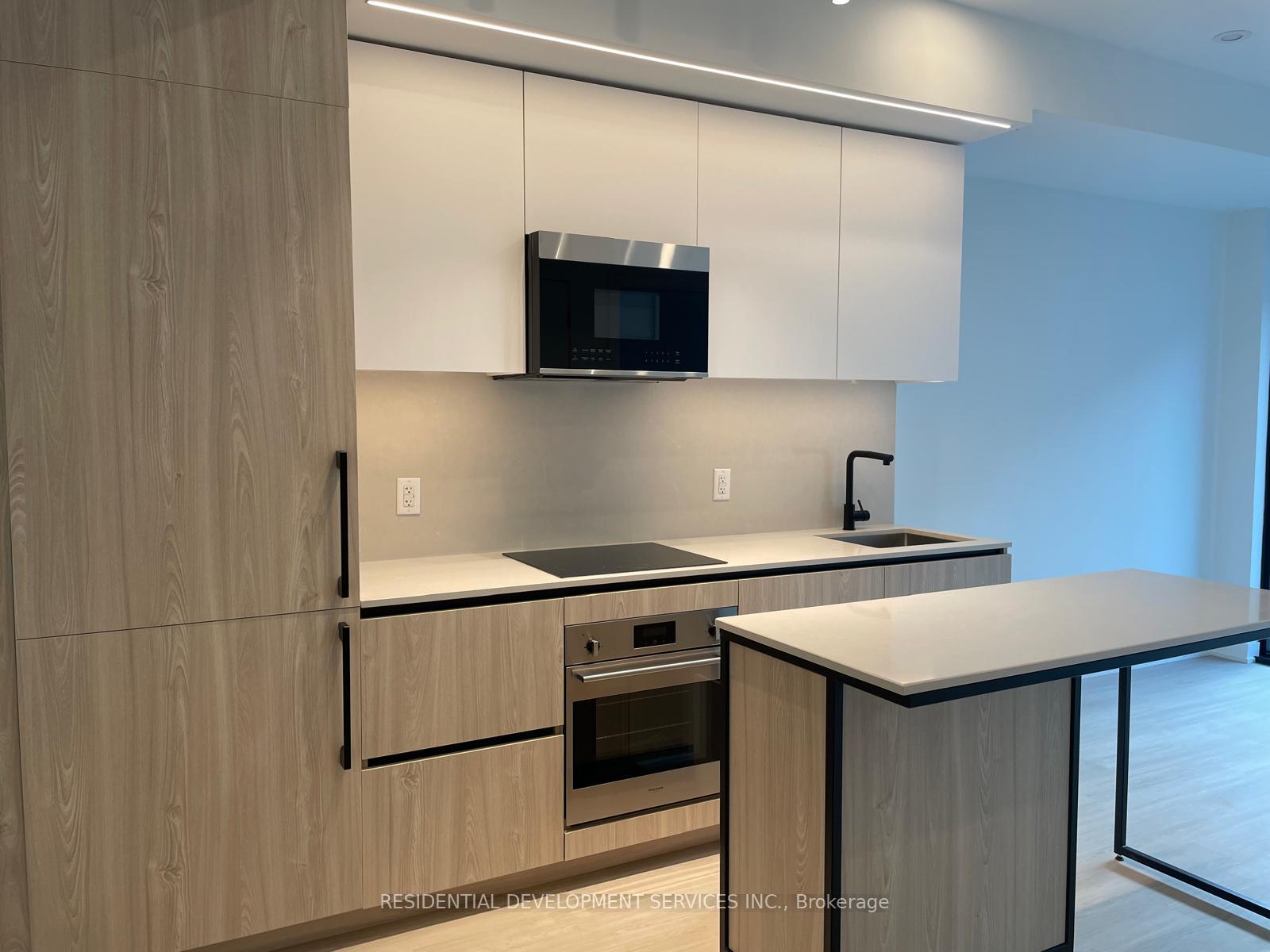 699-sheppard-avenue-e-north-york-ontario-c12369356