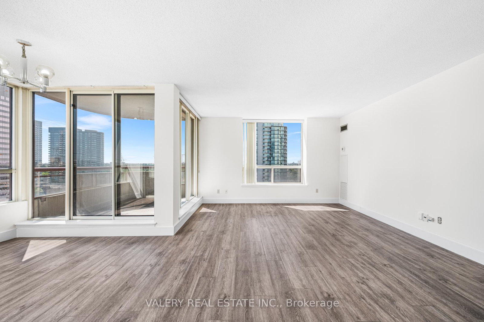5765-yonge-street-north-york-ontario-c12369443