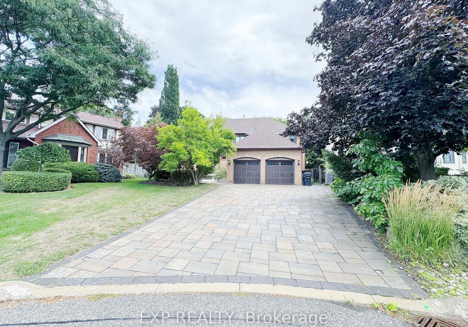 98-clarinda-drive-north-york-ontario-c12369529