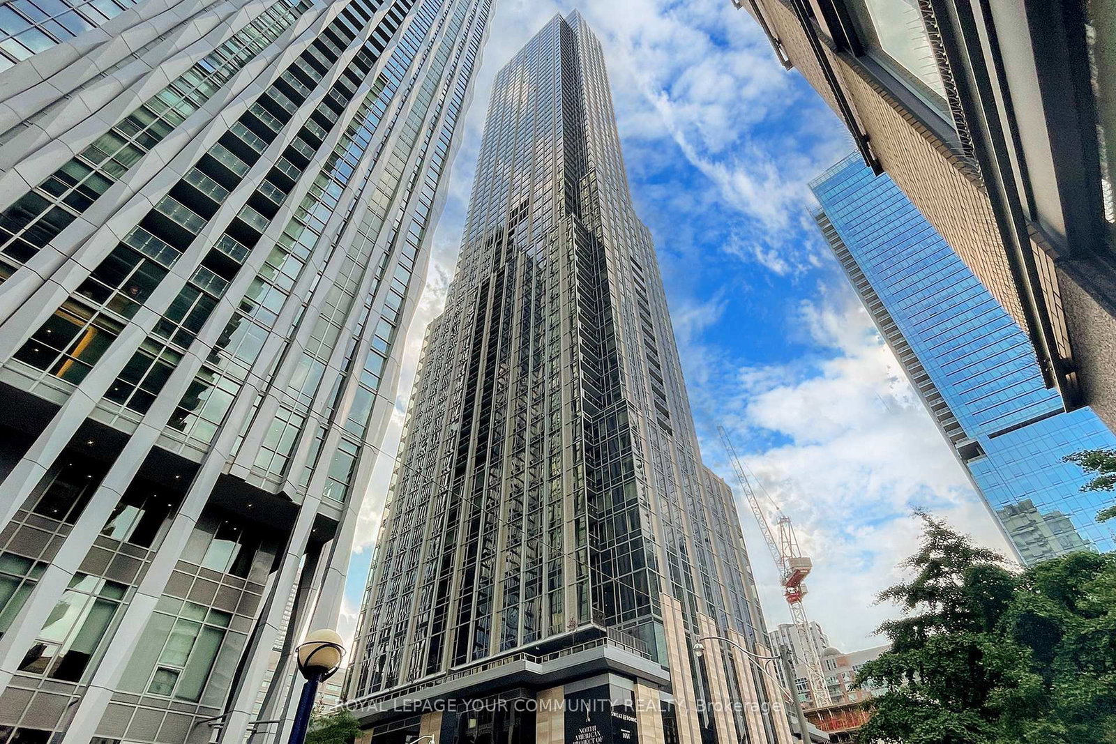 11-yorkville-avenue-toronto-ontario-c12369746