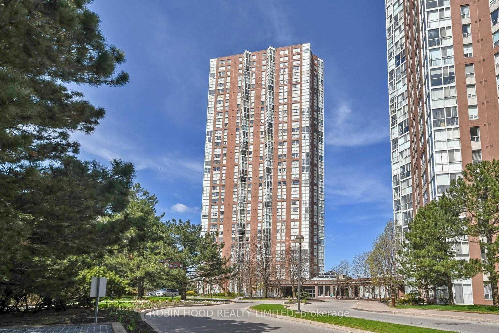 7-concorde-place-north-york-ontario-c12369848