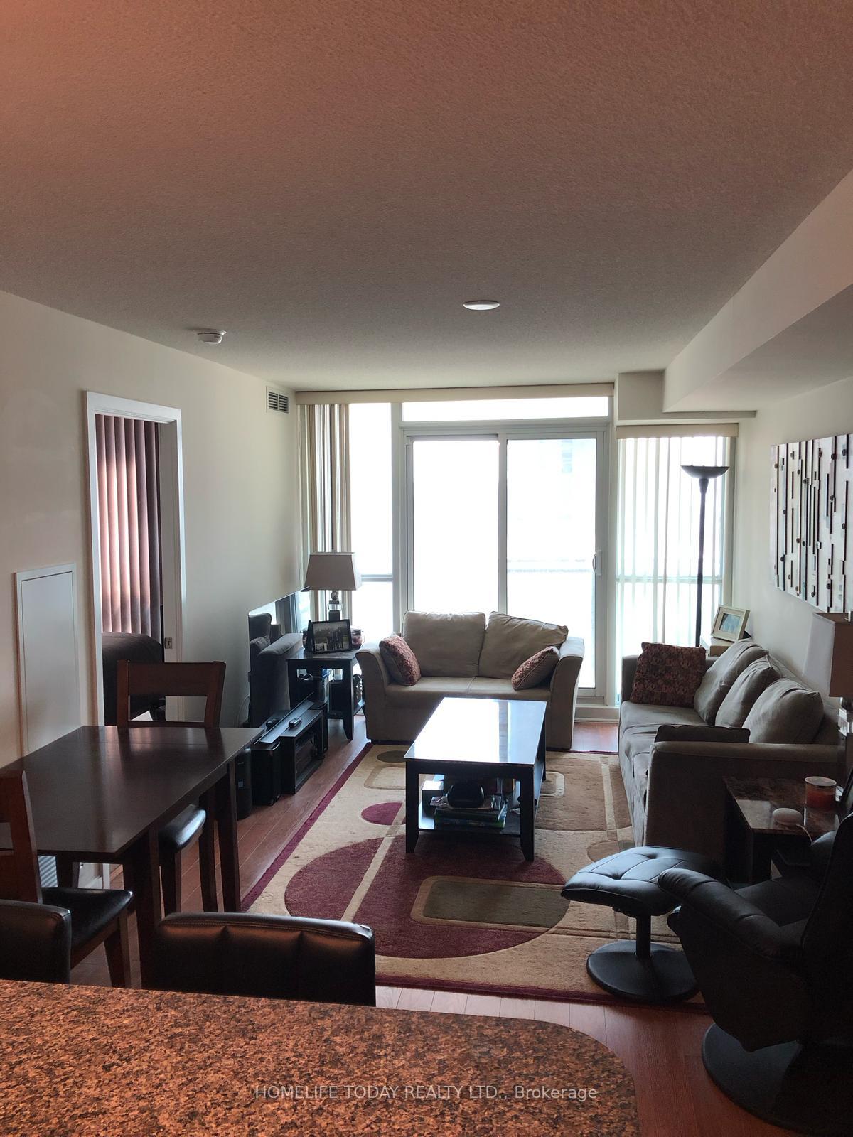 33-bay-street-toronto-ontario-c12369872