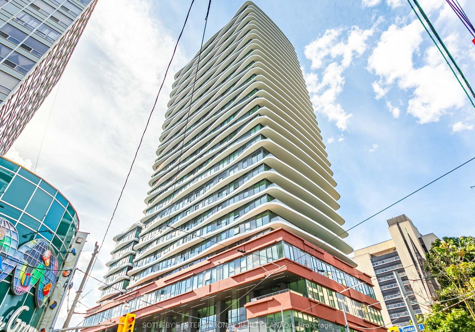 292-dundas-street-w-toronto-ontario-c12369937