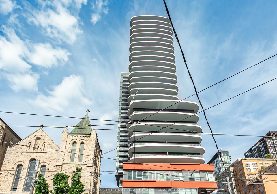 292-dundas-street-w-toronto-ontario-c12369937
