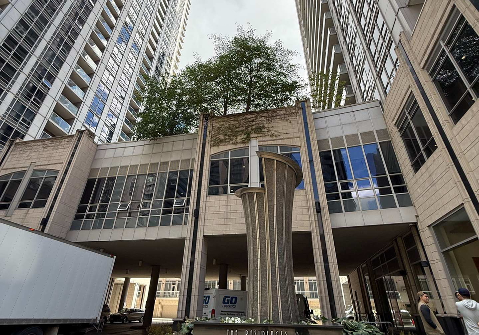 761-bay-street-toronto-ontario-c12369985