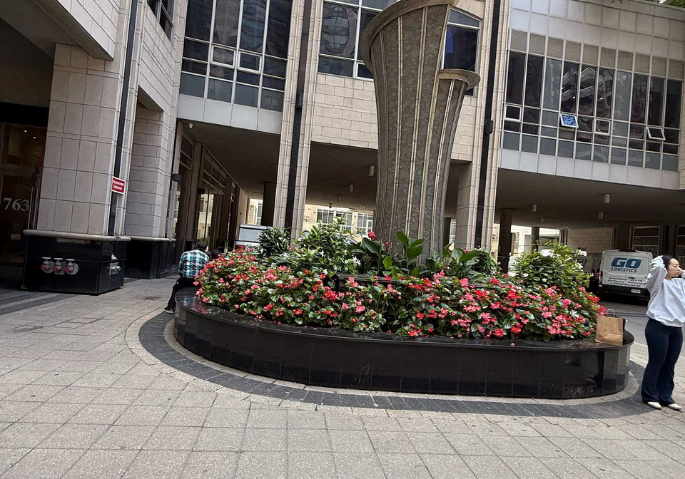 761-bay-street-toronto-ontario-c12369985