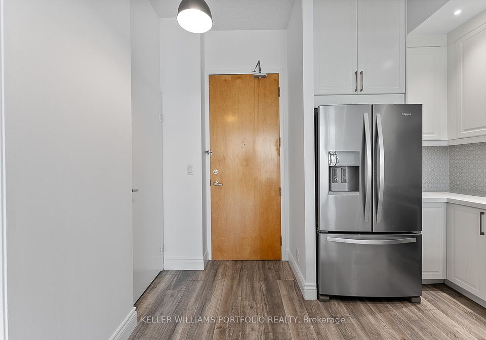 388-richmond-street-w-toronto-ontario-c12370017