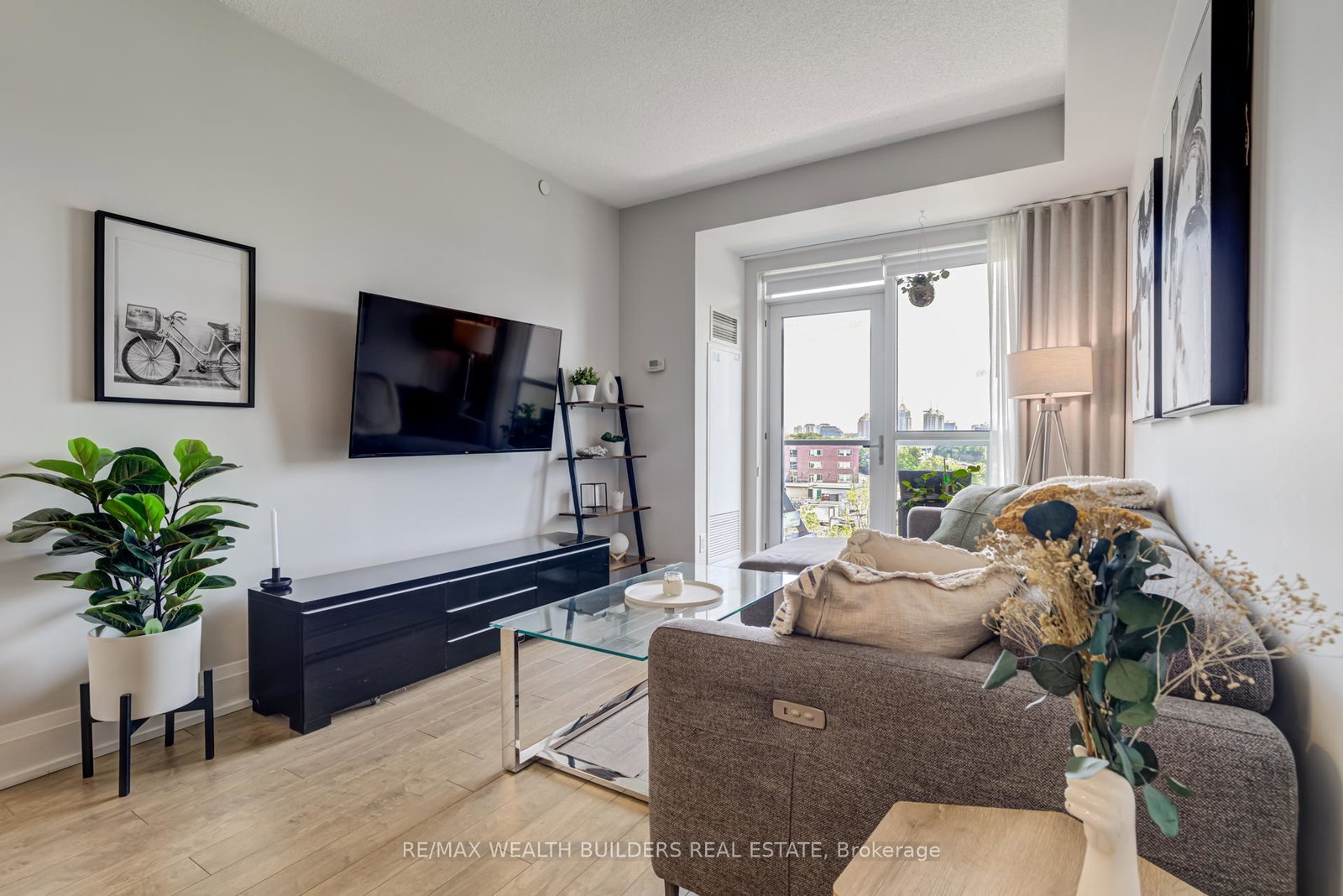 120-harrison-garden-boulevard-north-york-ontario-c12370066