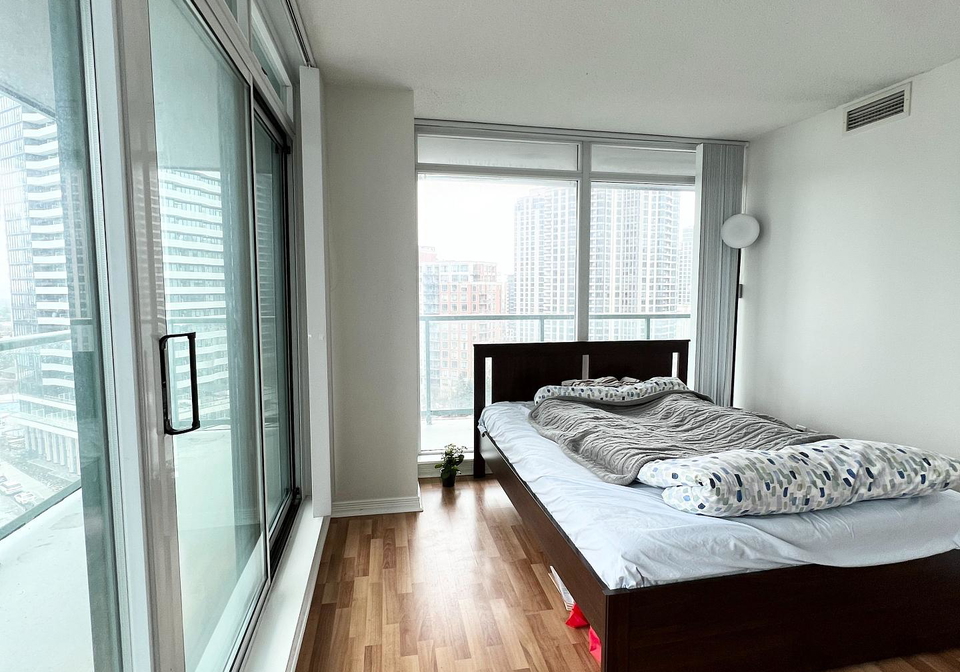 5500-yonge-street-toronto-ontario-c12370172
