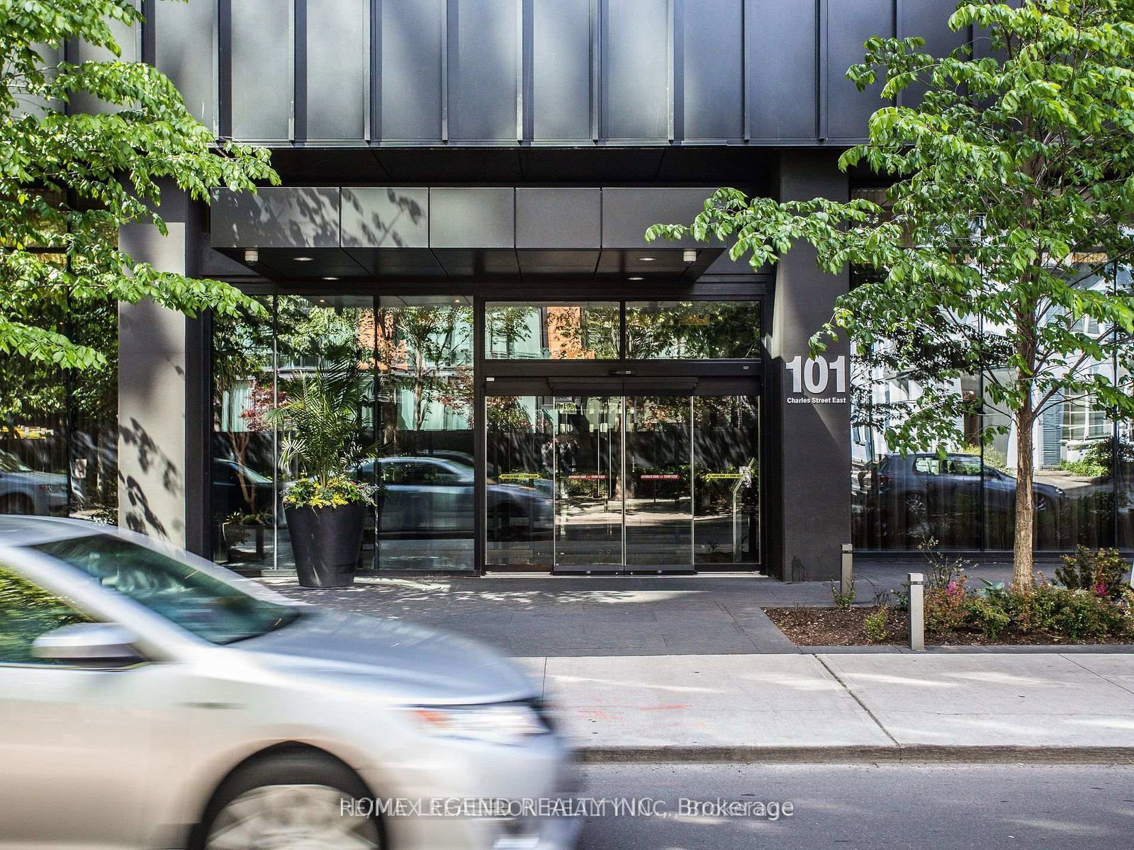 101-charles-street-e-toronto-ontario-c12370211