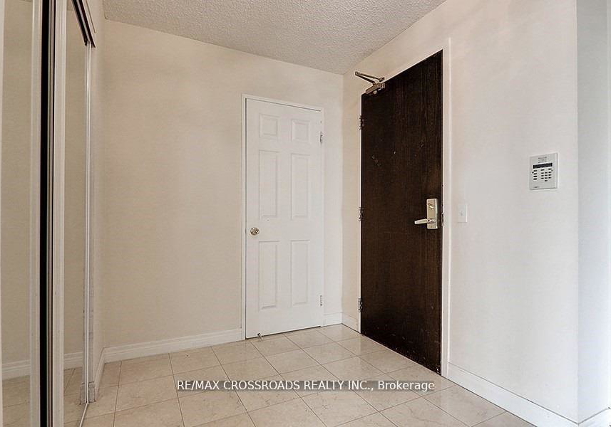 18-parkview-avenue-north-york-ontario-c12370303