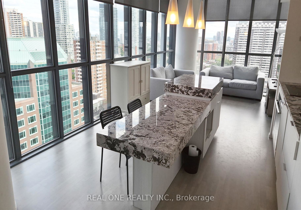 101-charles-street-e-toronto-ontario-c12370606