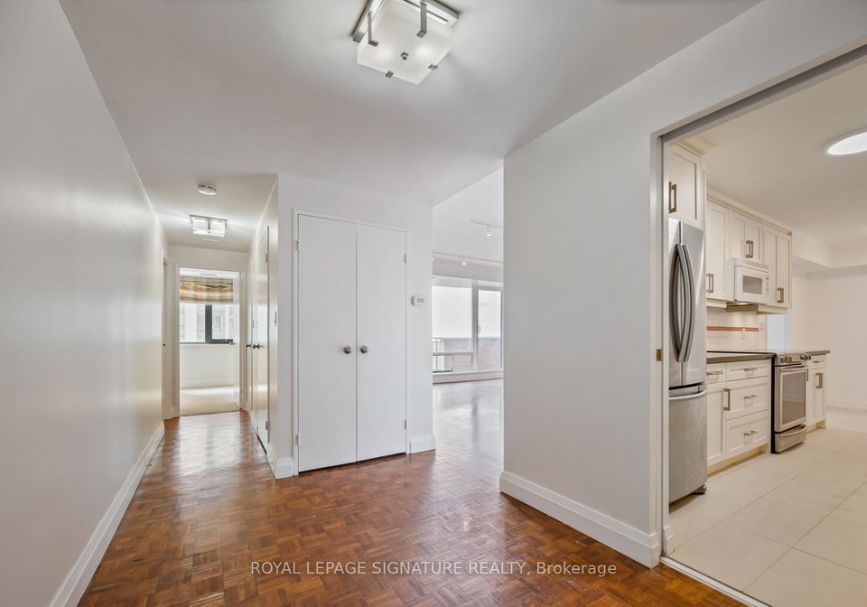 260-heath-street-w-toronto-ontario-c12370856
