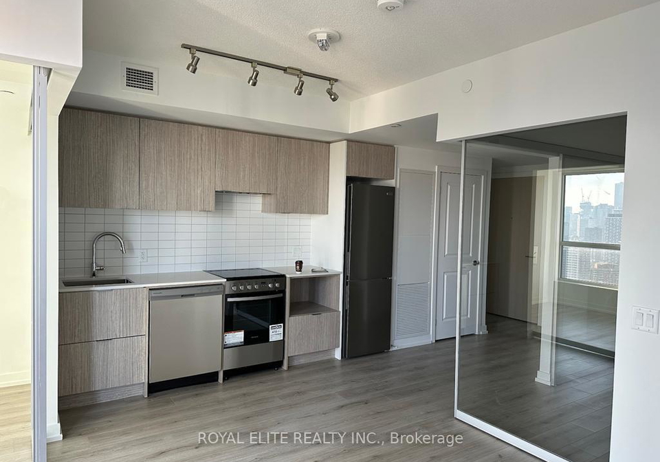 395-bloor-street-e-toronto-ontario-c12371136