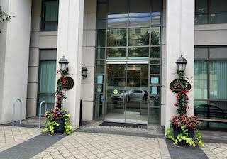 205-the-donway-w-north-york-ontario-c12371294