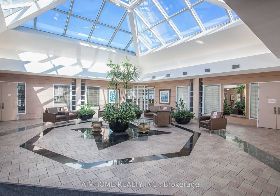 5-concorde-place-north-york-ontario-c12371362