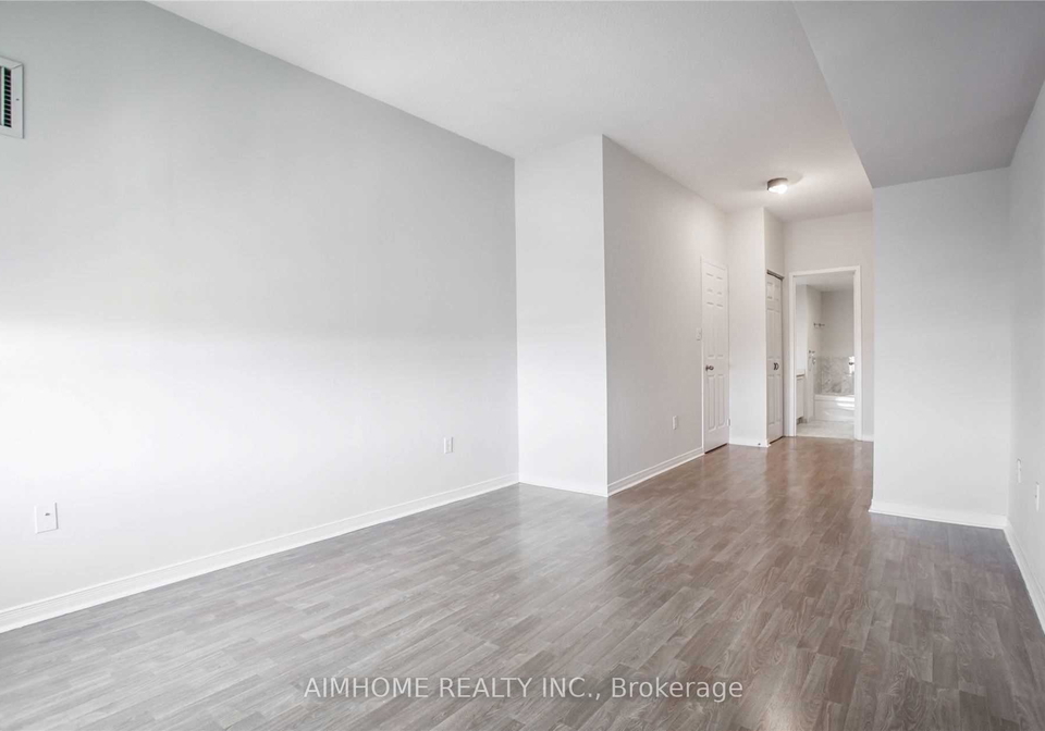 5-concorde-place-north-york-ontario-c12371362