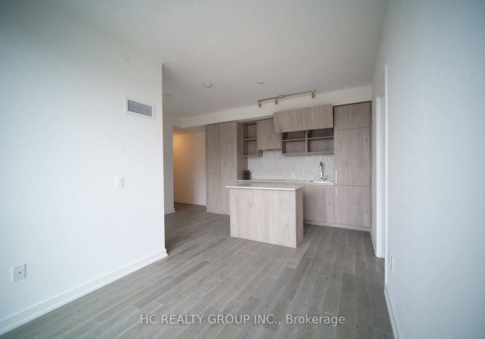 1-yorkville-avenue-toronto-ontario-c12371589