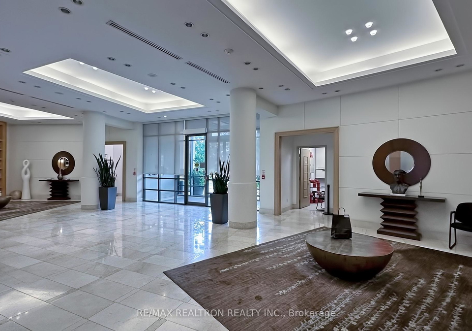 509-beecroft-road-toronto-ontario-c12371655