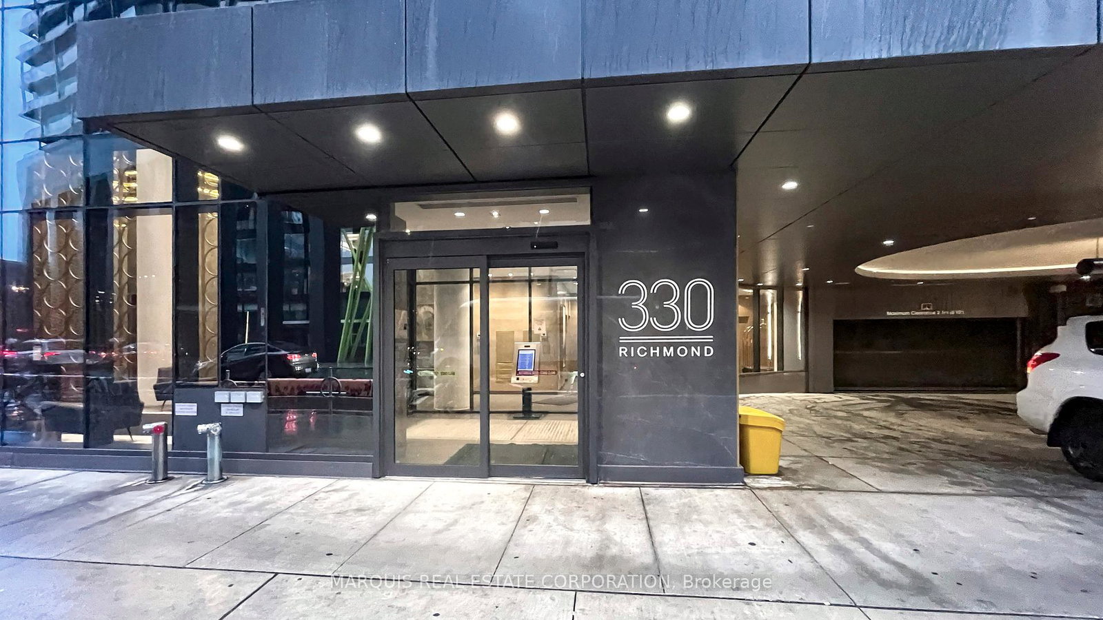 330-richmond-street-w-toronto-ontario-c12371972