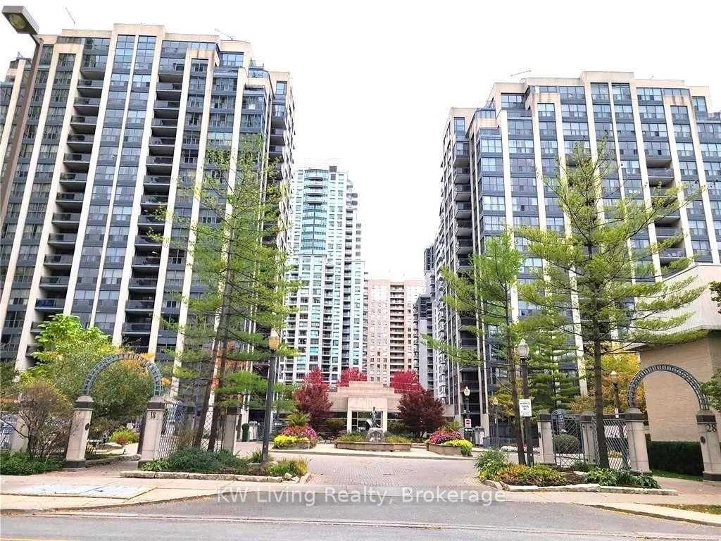 28-hollywood-avenue-north-york-ontario-c12372163