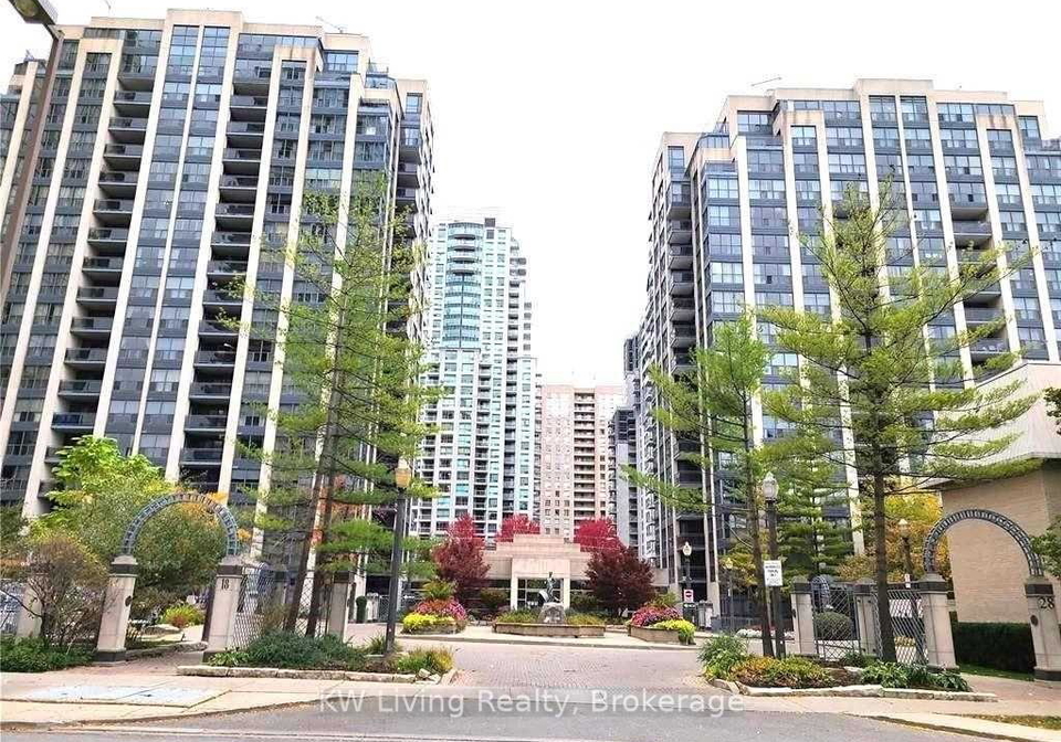 28-hollywood-avenue-north-york-ontario-c12372163