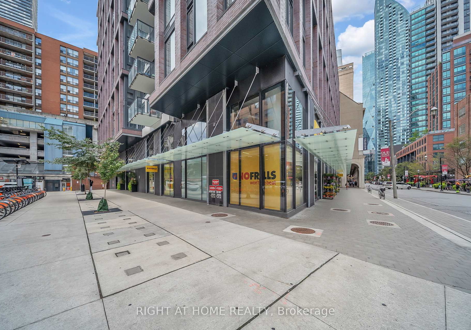 2a-church-street-toronto-ontario-c12372253