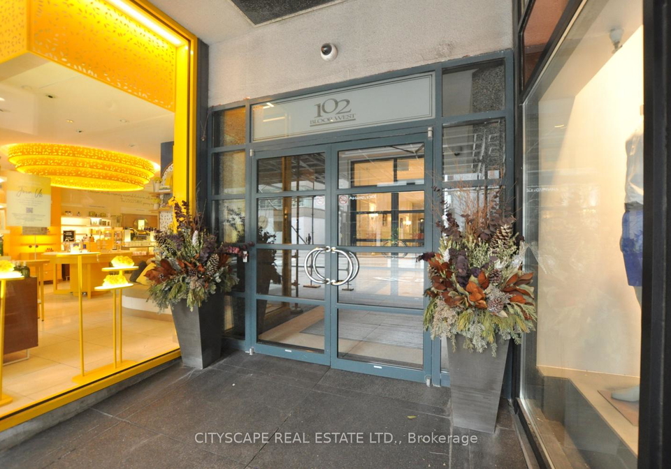 102-bloor-street-toronto-ontario-c12372437